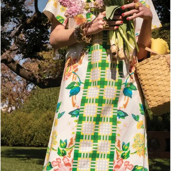 green diane von furstenberg dress DVF Size 6 Dress